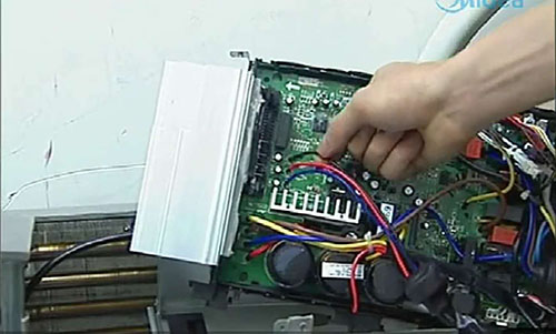 鹤壁市美的空调电话是多少